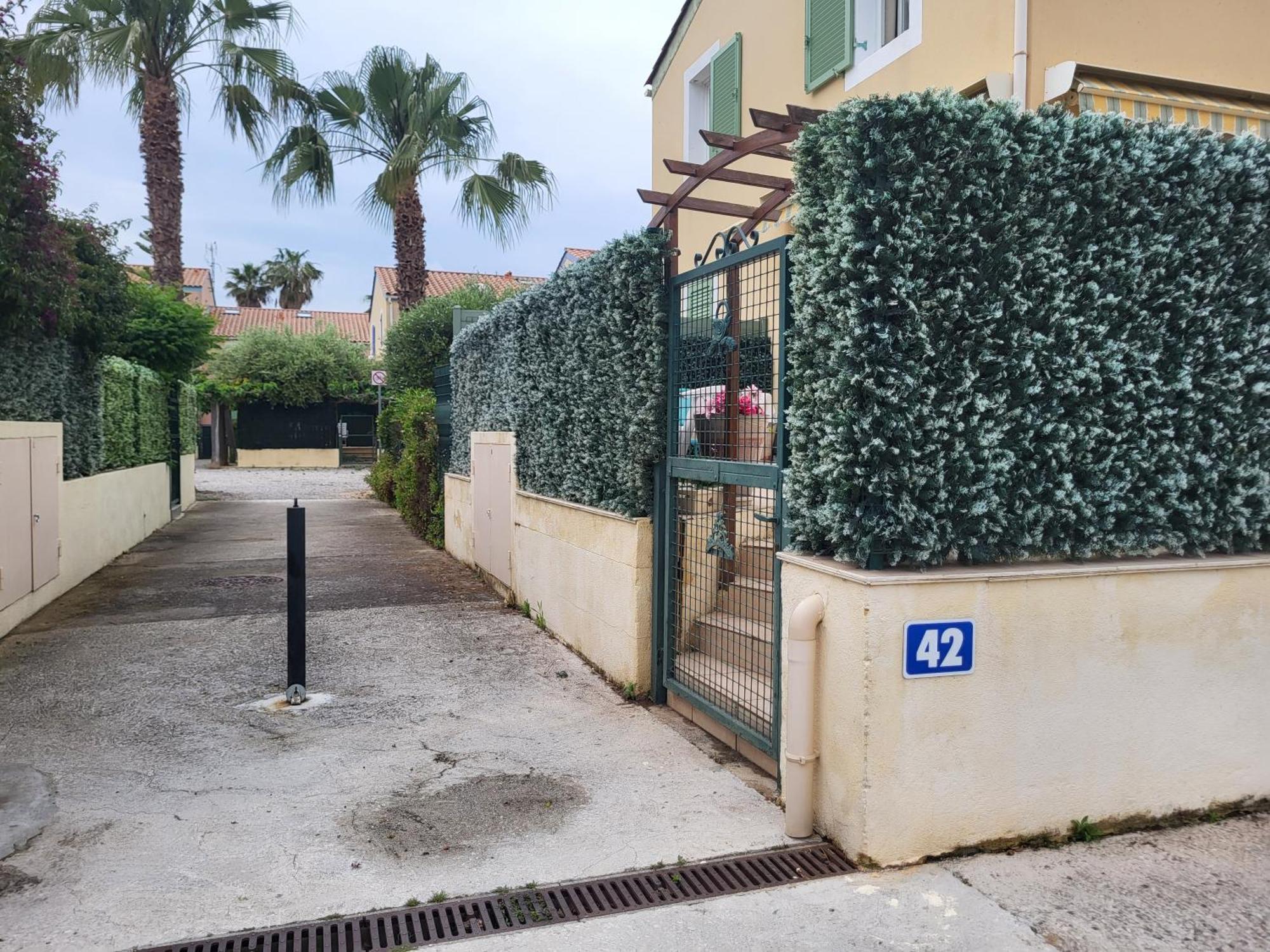 Mazet Climatise Rdj Plages Parking Wifi Gratuit La Londe-les-Maures Kültér fotó